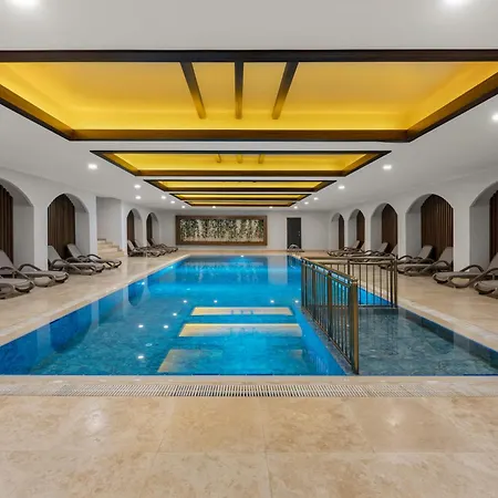 Ring 5* Beldibi (Kemer)